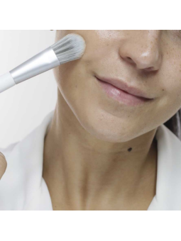 brocha maquillaje fluido